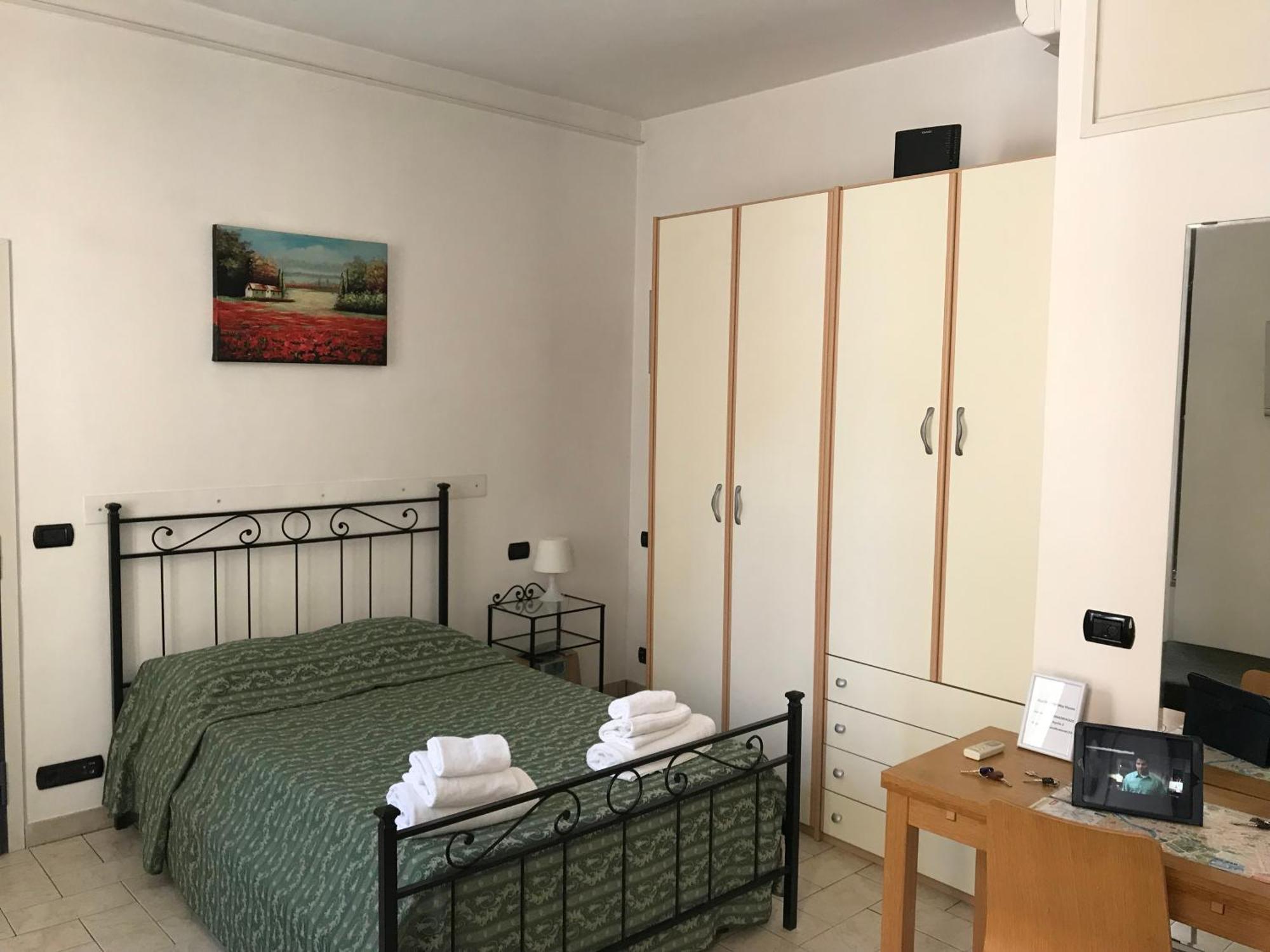 Casa Vacanze Little Queen Rzym Zewnętrze zdjęcie