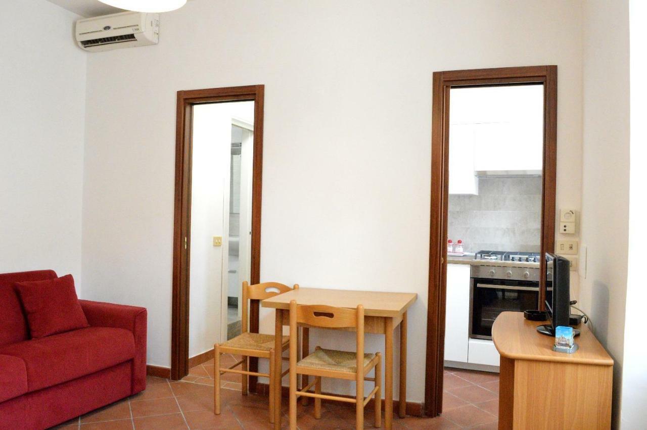 Casa Vacanze Little Queen Rzym Zewnętrze zdjęcie