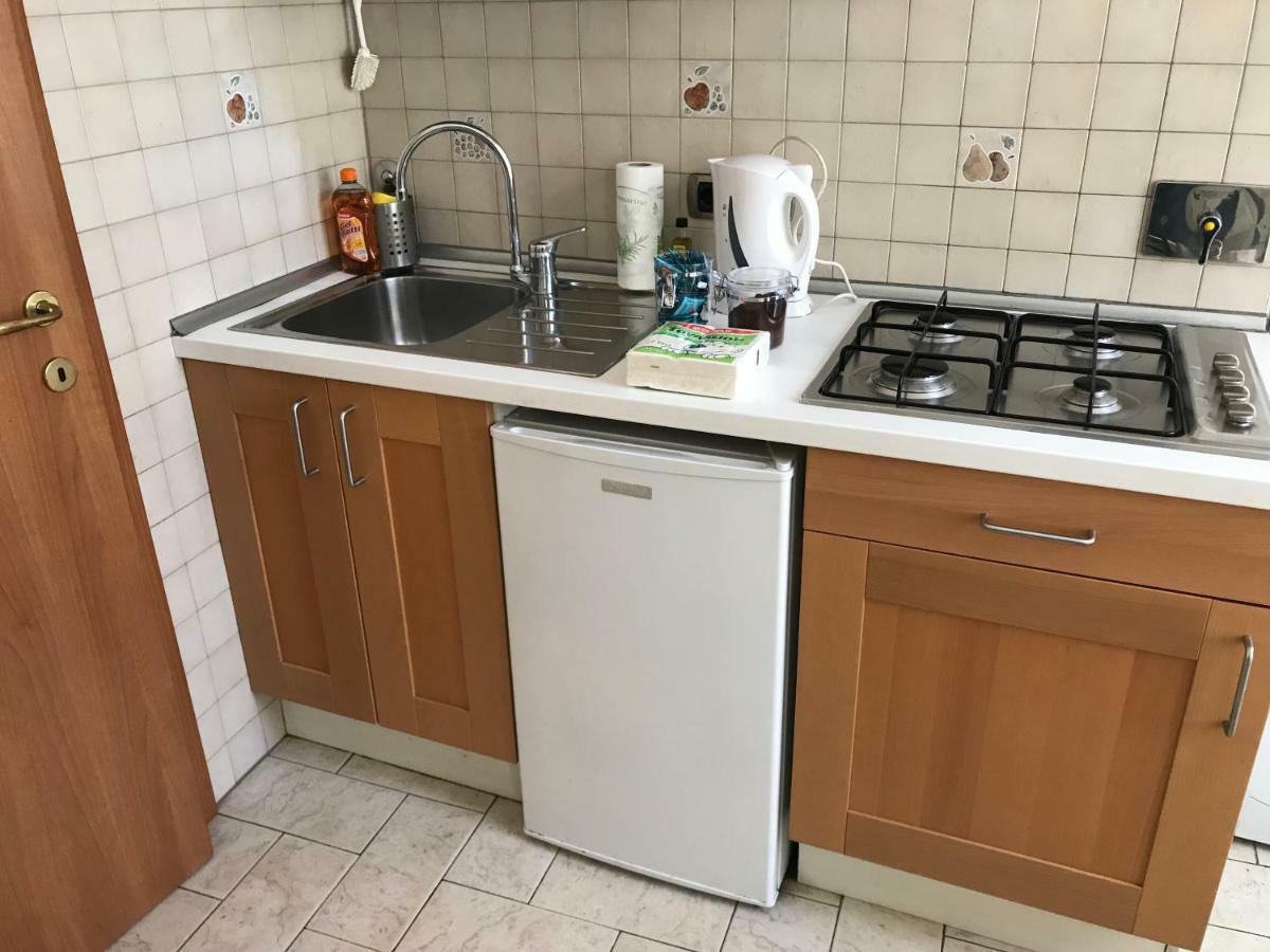 Casa Vacanze Little Queen Rzym Zewnętrze zdjęcie